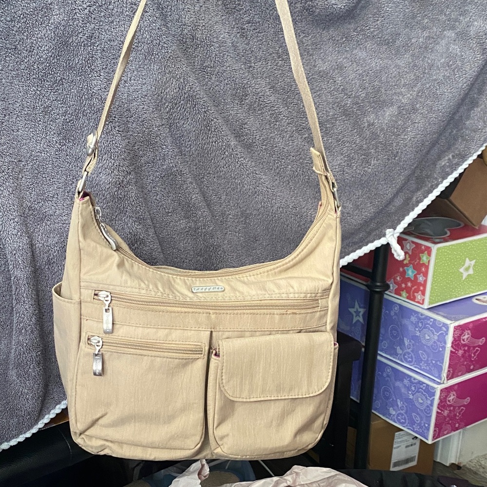 Baggallini Tan Crossbody Bag